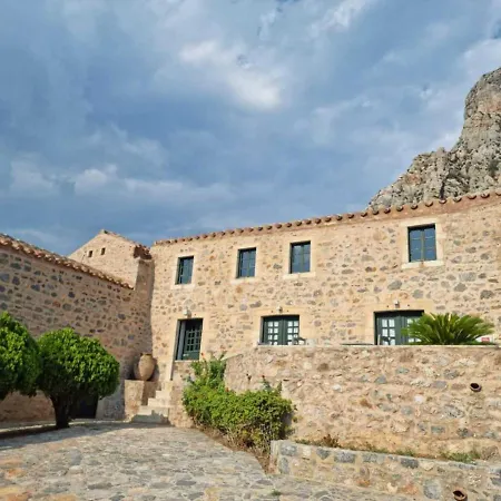 Lazareto Konukevi Monemvasía