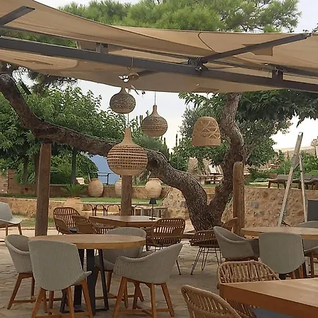 Lazareto Guest house 4*