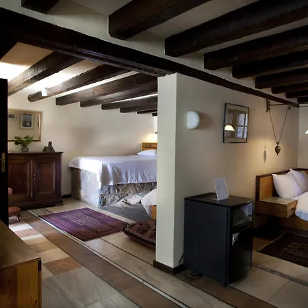 Lazareto Гостевой дом 4*