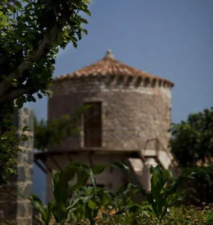 Lazareto 모넴바시아